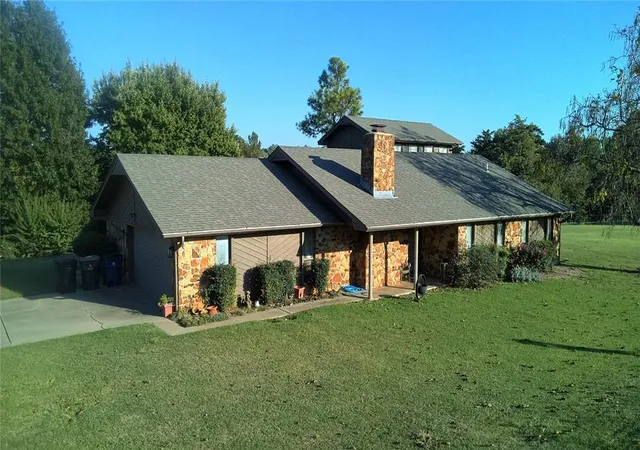 1st image of 1805 Todd Estate Dr, Chickasha, OK 73018 | MLS# 1195280