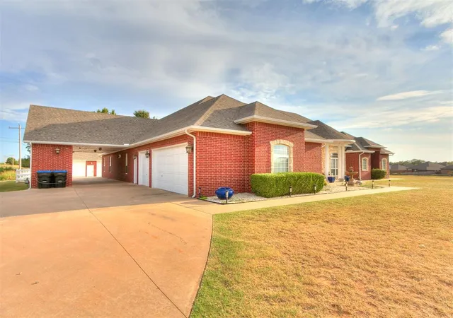 3rd image of 1416 S Us Hwy 77, Noble, OK 73068 | MLS# 1195284