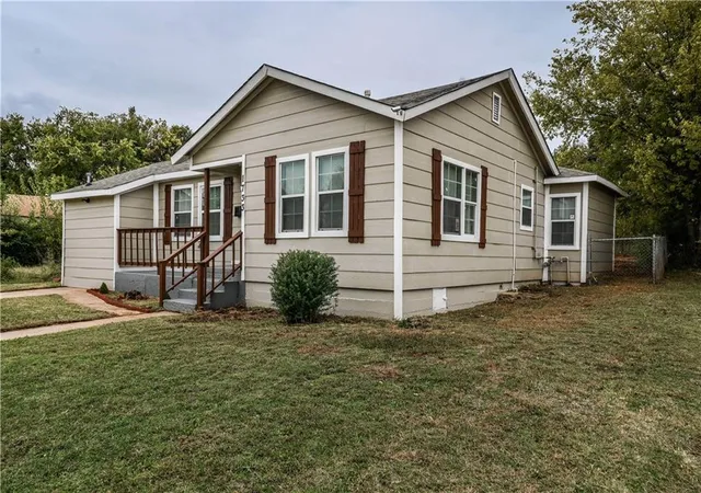 Homes for sale in Oklahoma City, OK | 1733 E Park Pl, Oklahoma City, OK 73117 | MLS# 1195411