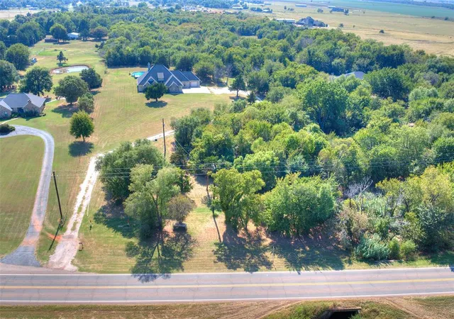 2nd image of 16928 State Hwy 33, Cashion, OK 73016 | MLS# 1195417