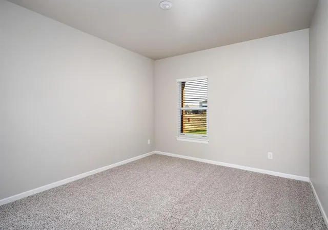 5th image of 12716 Torreta Way, Yukon, OK 73099 | MLS# 1195492