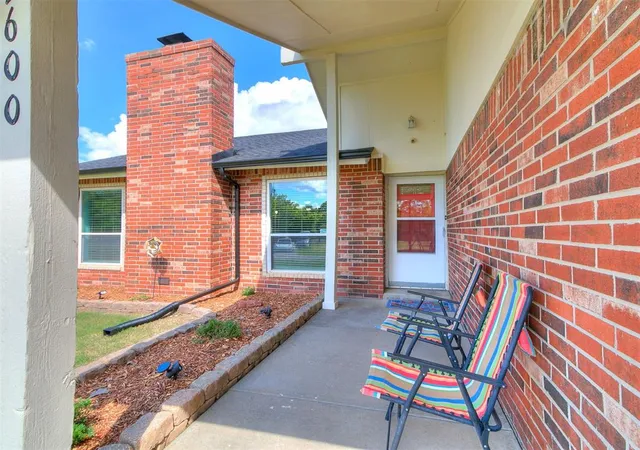 Photo 4 of Single Family Residence at 7600 N Post Rd, Spencer, OK 73084 | MLS# 1195598 | | Sold on 2026-01-02