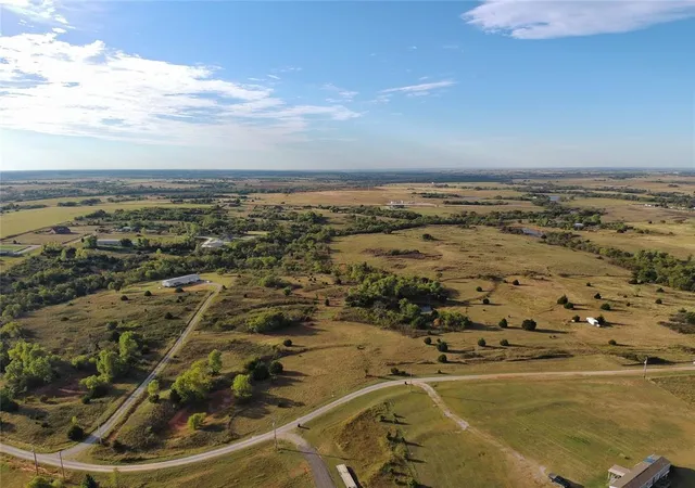 3rd image of 1643 County Road 1245, Tuttle, OK 73089 | MLS# 1195691
