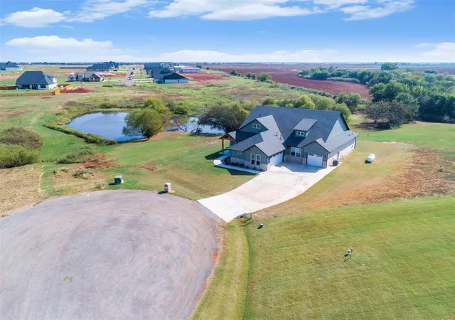 1st image of 2881 Hayfield Way, Guthrie, OK 73044 | MLS# 1195757
