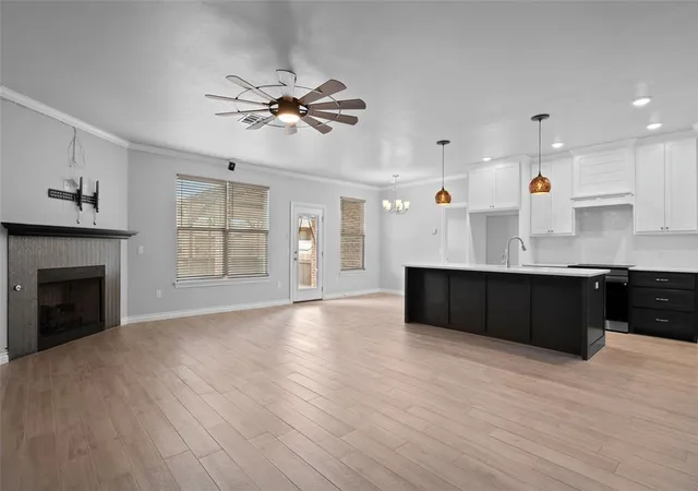 Photo 2 of Single Family Residence at 8008 Nw 161St Ter, Edmond, OK 73013 | MLS# 1195979 | | Sold on 2026-01-09