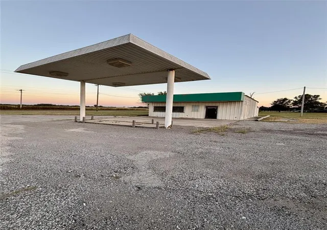 1st image of 8380 State Hwy 39, Lexington, OK 73051 | MLS# 1196226