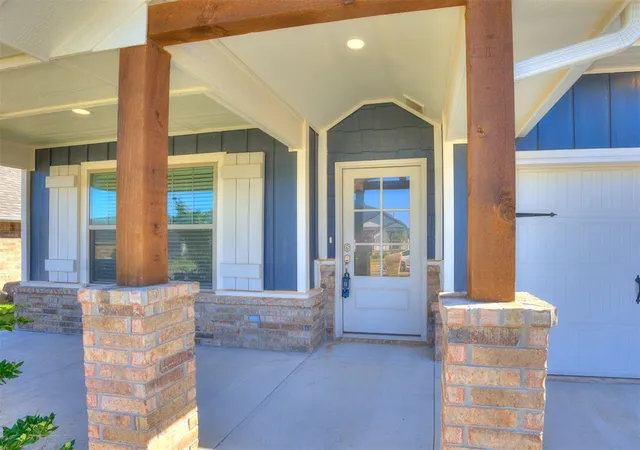 Photo 4 of Single Family Residence at 9212 Taggert Ln, Yukon, OK 73099 | MLS# 1196290 | | Sold on 2026-02-18