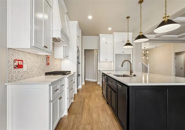 Photo 3 of Single family home for sale at 12360 Alfalfa Ln, Cashion, OK 73044 | MLS# 1196301 | Listing updated on 2026-08-28