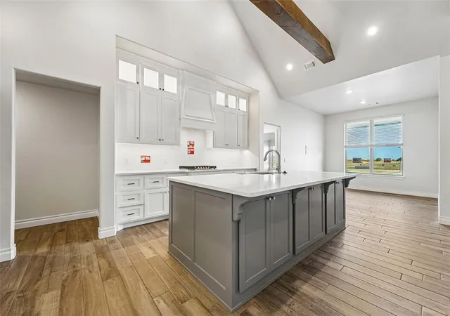 Photo 4 of Single family home for sale at 12340 Alfalfa Ln, Cashion, OK 73044 | MLS# 1196310 | Listing updated on 2026-08-29