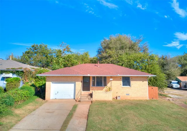 5th image of 2921 Ne 17Th St, Oklahoma City, OK 73111 | MLS# 1196460