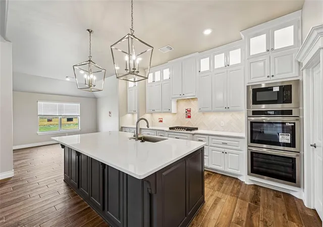 Photo 3 of Single family home for sale at 12385 Alfalfa Ln, Cashion, OK 73044 | MLS# 1196501 | Listing updated on 2026-08-28