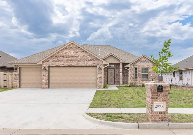 Photo 1 of Single family home for sale at 4528 Adobe Ct, Yukon, OK 73099 | MLS# 1196513 | Listing updated on 2026-08-27