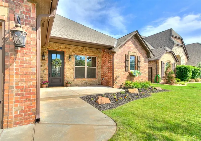 Photo 1 of Single Family Residence at 1808 Lago Dr, Oklahoma City, OK 73160 | MLS# 1196751 | | Sold on 2025-12-17