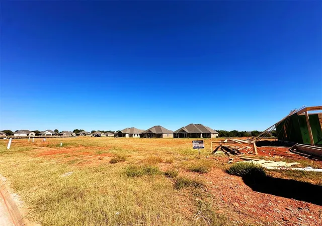 Photo 2 of Land for sale at 721 Manzano Dr, Norman, OK 73071 | MLS# 1196843 | Listing updated on 2026-07-31