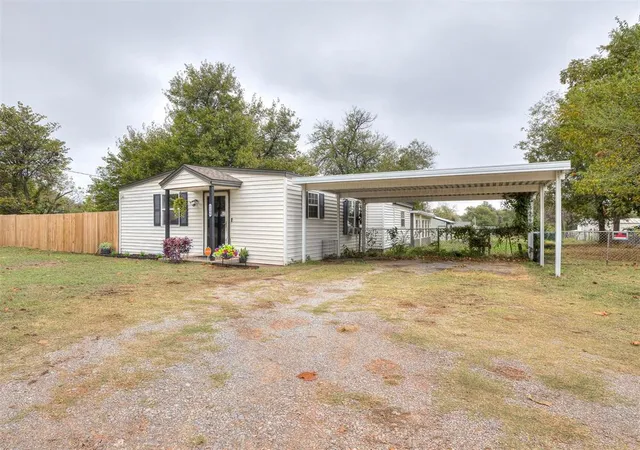 Homes for sale in Oklahoma City, OK | 5606 S Sunnylane Rd, Oklahoma City, OK 73135 | MLS# 1196897