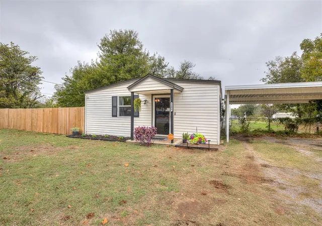 Homes for sale in Oklahoma City, OK | 5606 S Sunnylane Rd, Oklahoma City, OK 73135 | MLS# 1196897