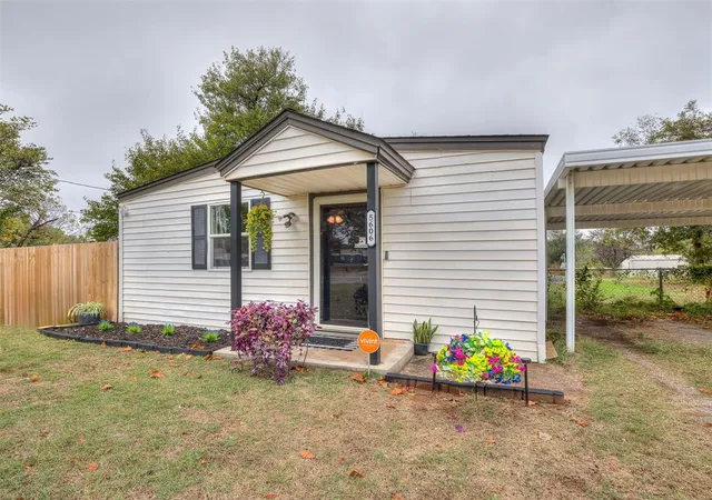 Homes for sale in Oklahoma City, OK | 5606 S Sunnylane Rd, Oklahoma City, OK 73135 | MLS# 1196897