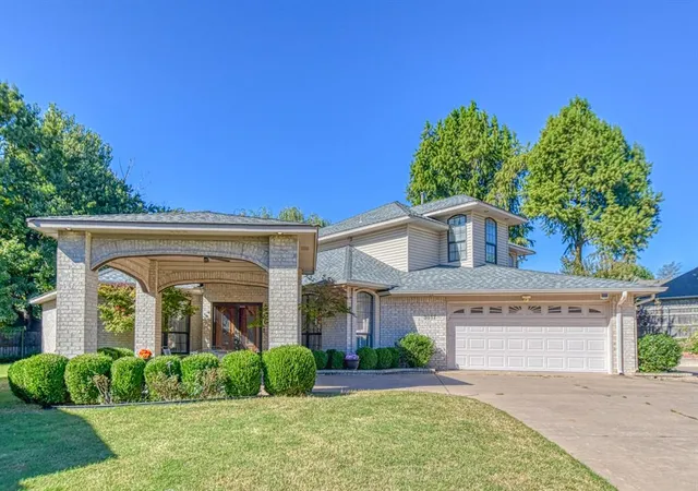 1st image of 3617 Hampton Ct, Norman, OK 73072 | MLS# 1197138