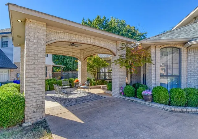 Photo 3 of Single family home for sale at 3617 Hampton Ct, Norman, OK 73072 | MLS# 1197138 | Listing updated on 2026-09-30