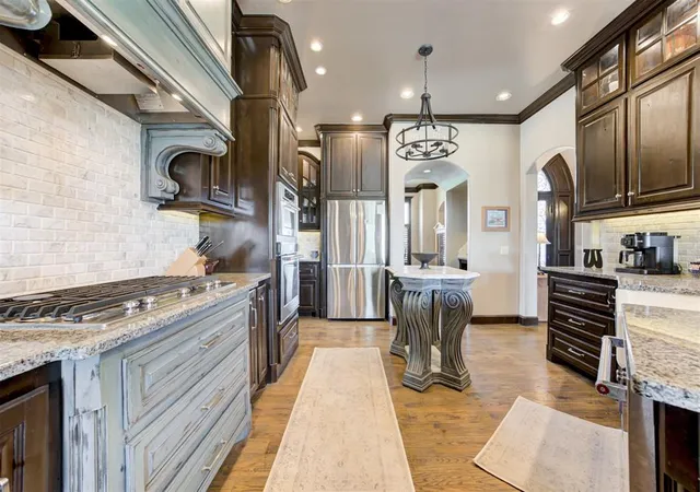 Photo 4 of Single Family Residence at 1504 Redwood Cir, Moore, OK 73160 | MLS# 1197239 | | Sold on 2025-11-17