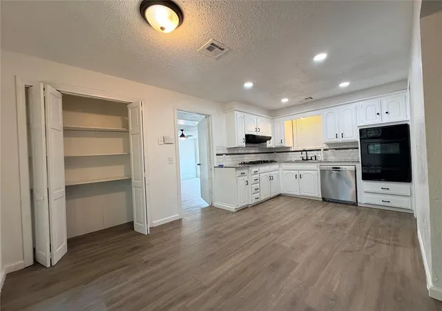 Photo 3 of Single family home for sale at 5313 Brookdale Dr, Oklahoma City, OK 73135 | MLS# 1197487 | Listing updated on 2026-08-26