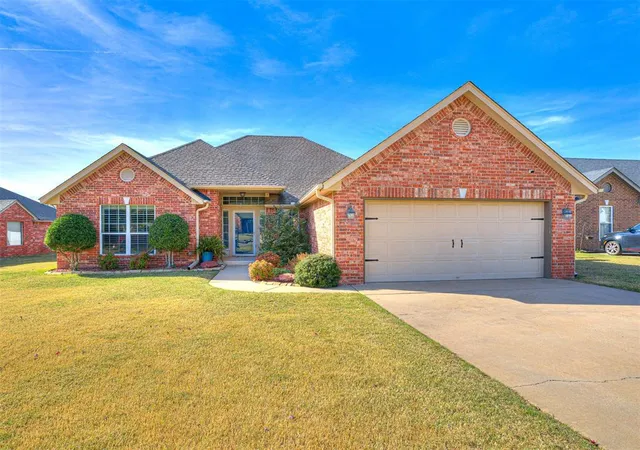 1st image of 1602 Cedar Bend Ct, Shawnee, OK 74804 | MLS# 1197870