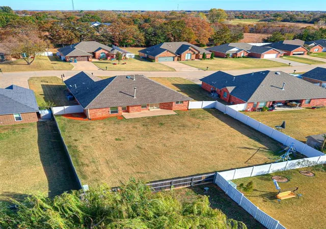 39th image of 1602 Cedar Bend Ct, Shawnee, OK 74804 | MLS# 1197870