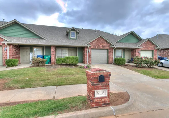 25th image of 918 Sw 92nd St, Oklahoma City, OK 73139 | MLS# 1197912