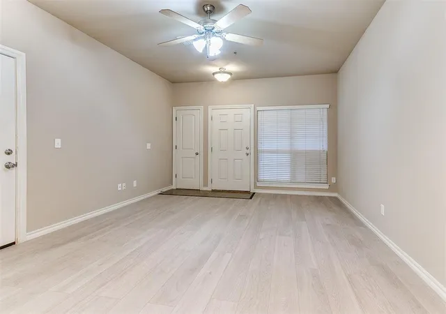 5th image of 922 Sw 92Nd St, Oklahoma City, OK 73139 | MLS# 1197913