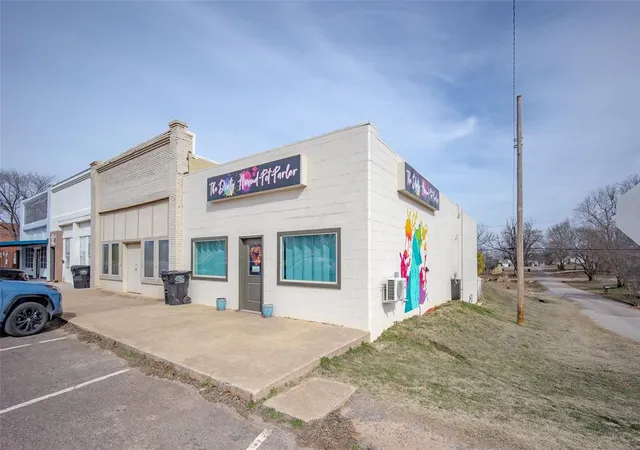 2nd image of 200 N Main St, Washington, OK 73093 | MLS# 1197970
