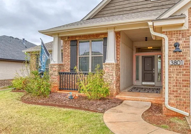 3rd image of 3801 Painted Bird Ln, Norman, OK 73071 | MLS# 1198004