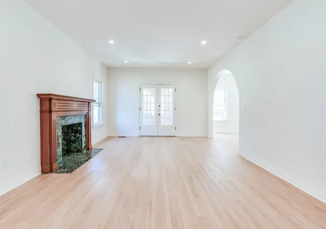 Photo 5 of Single Family Residence at 1908 NW 18th Street, Oklahoma City, OK 73106 | MLS# 1198338 | | Sold on 2026-01-29