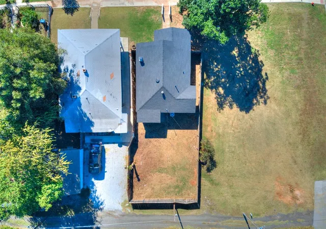 Photo 41 of Single family home for sale at 1215 Nw 8th St, Oklahoma City, OK 73106 | MLS# 1199559 | Listing updated on 2025-11-01