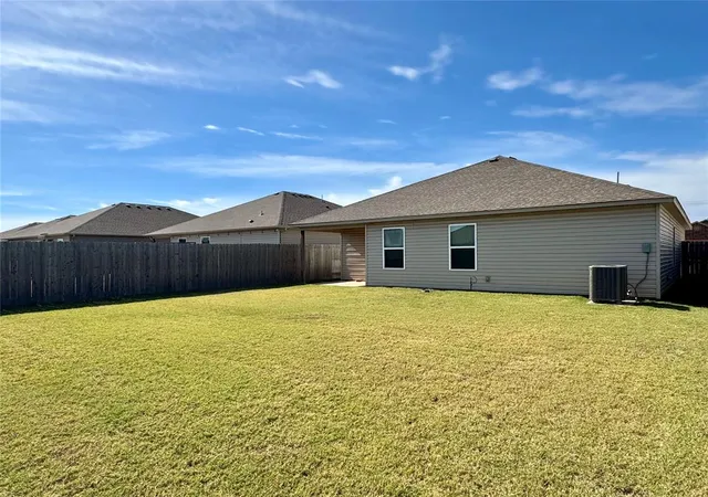 Photo 39 of Single family home for sale at 11808 Jude Way, Yukon, OK 73099 | MLS# 1199713 | Listing updated on 2025-11-18