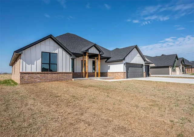 3rd image of 8484 Rip Way, El Reno, OK 73036 | MLS# 1199783