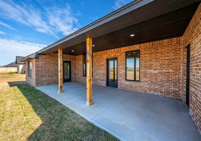 31st image of 8484 Rip Way, El Reno, OK 73036 | MLS# 1199783