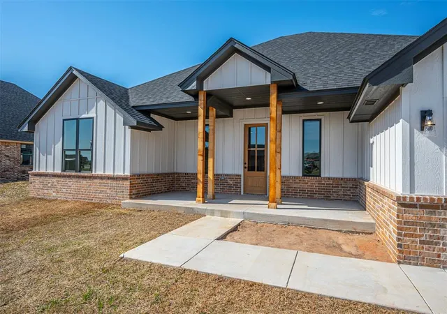 4th image of 8484 Rip Way, El Reno, OK 73036 | MLS# 1199783