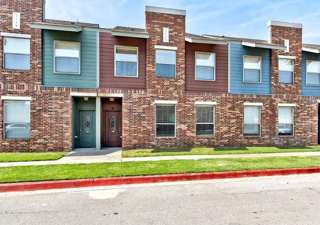 2nd image of 2113 Houston Ave, Norman, OK 73071 | MLS# 1199808