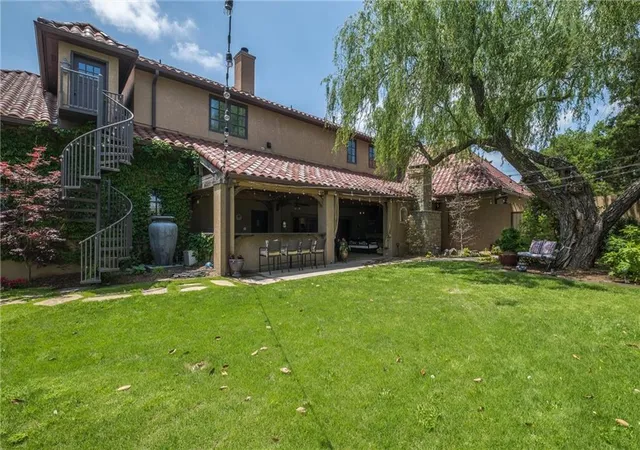 Photo 2 of Single family home for sale at 1611 Guilford Ln, Nichols Hills, OK 73120 | MLS# 1199846 | Listing updated on 2026-09-16