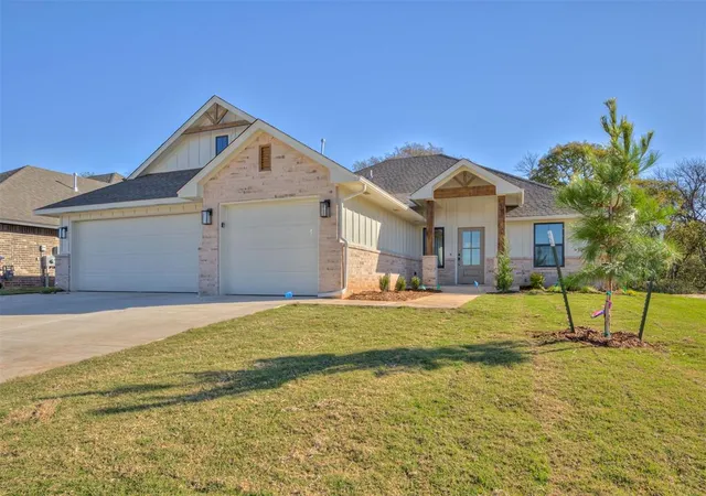 1st image of 109 Firethorn Way, Noble, OK 73068 | MLS# 1200102
