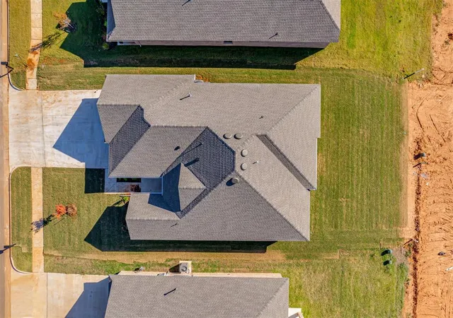39th image of 109 Firethorn Way, Noble, OK 73068 | MLS# 1200102