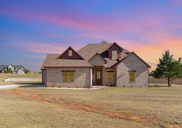 1st image of 8335 Elk Vly, Guthrie, OK 73044 | MLS# 1200319