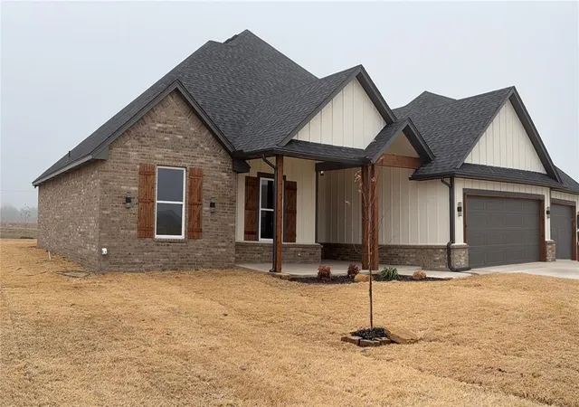 4th image of 8571 Beth Ln, El Reno, OK 73036 | MLS# 1200405