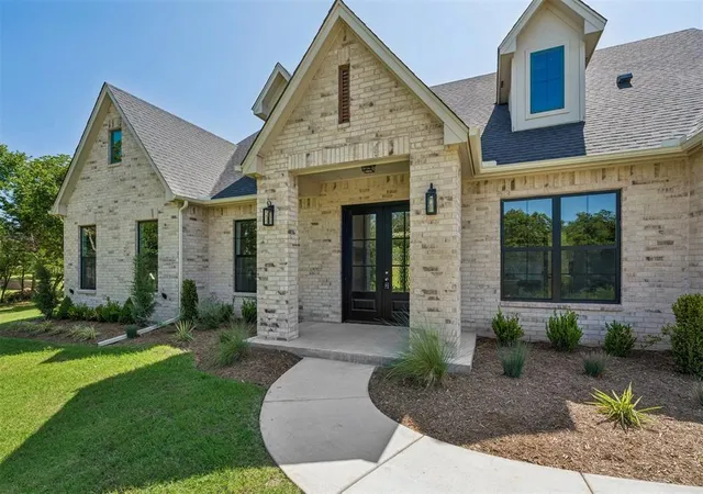 Photo 3 of Single family home for sale at 12824 Hidden Trl, Arcadia, OK 73007 | MLS# 1200421 | Listing updated on 2026-10-07