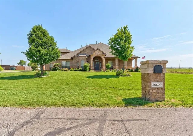 1st image of 20500 Antler Farms Dr, Edmond, OK 73012 | MLS# 1200448
