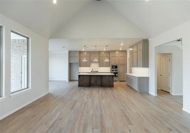 3rd image of 13745 Limestone Ln, Edmond, OK 73025 | MLS# 1200551