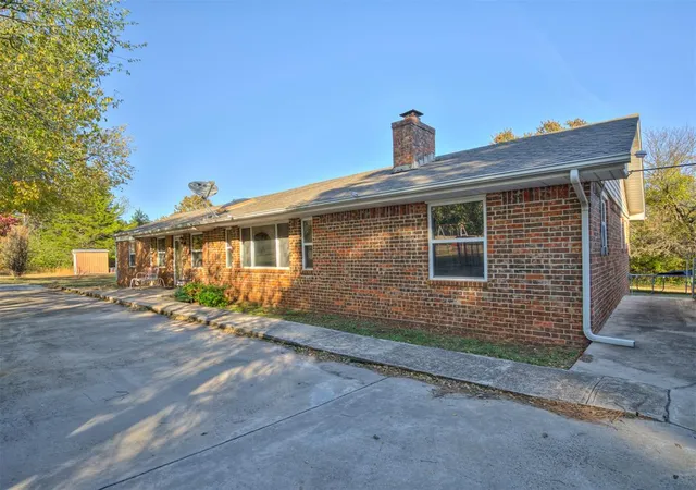 4th image of 29 Walker Ln, Mc Loud, OK 74851 | MLS# 1200724
