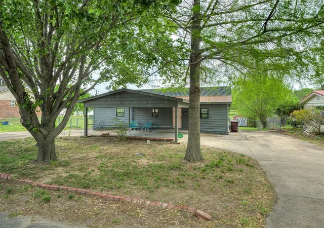 4th image of 316 N L St, Eufaula, OK 74432 | MLS# 1200780