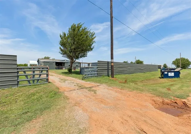 4th image of 11777 Cottonwood Hills Rd, Cashion, OK 73016 | MLS# 1200825