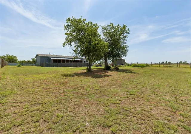 Homes for sale in Cashion, OK | 11777 Cottonwood Hills Rd, Cashion, OK 73016 | MLS# 1200825